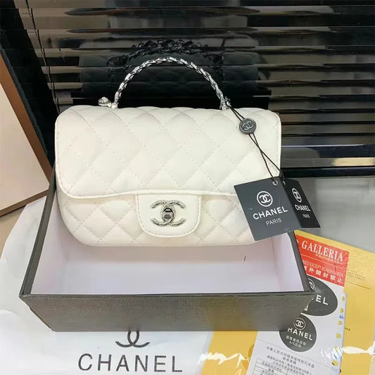 White Casual Daily Solid Color Metal Accessories Trim Texture Bags