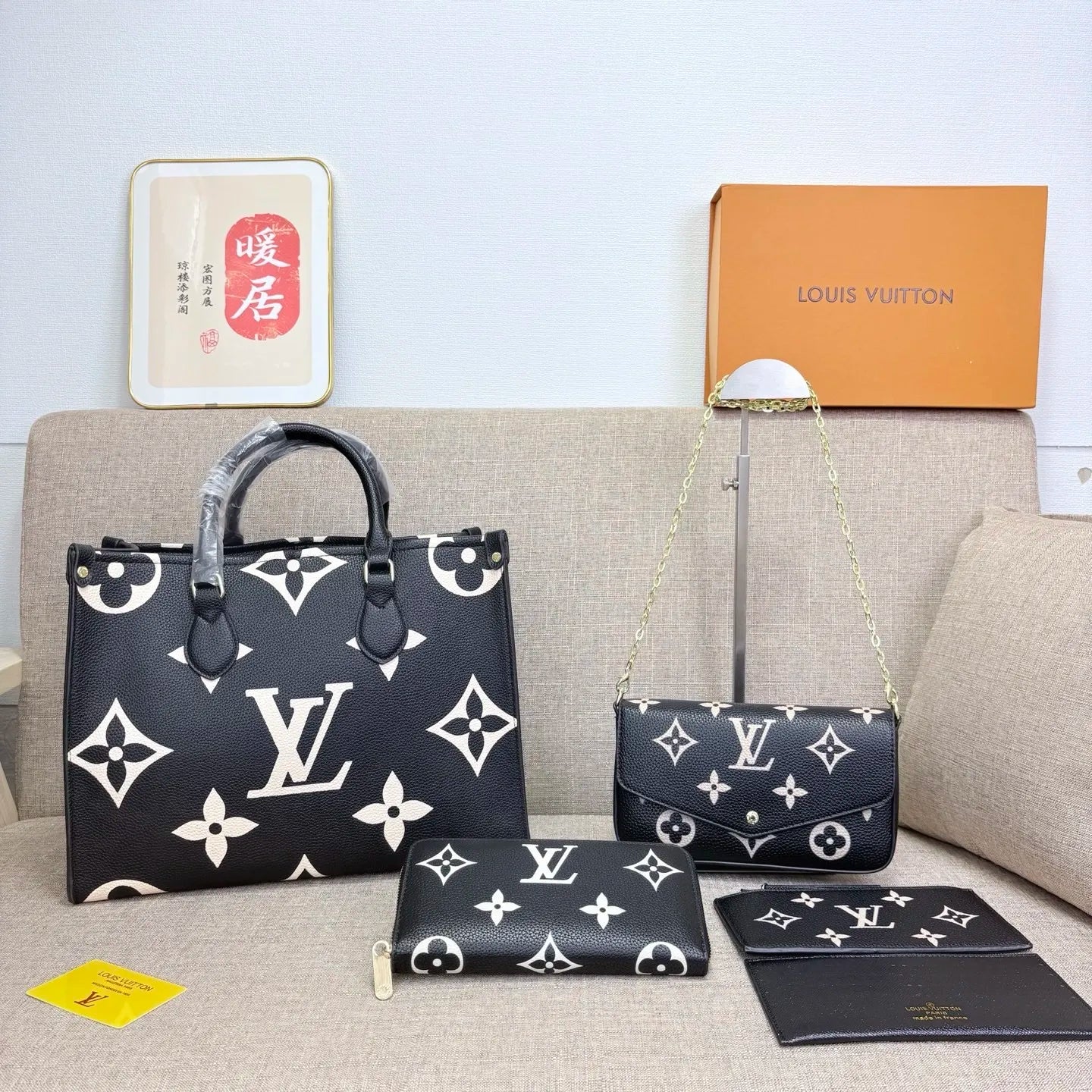 Black Daily Letters Contrast Bags