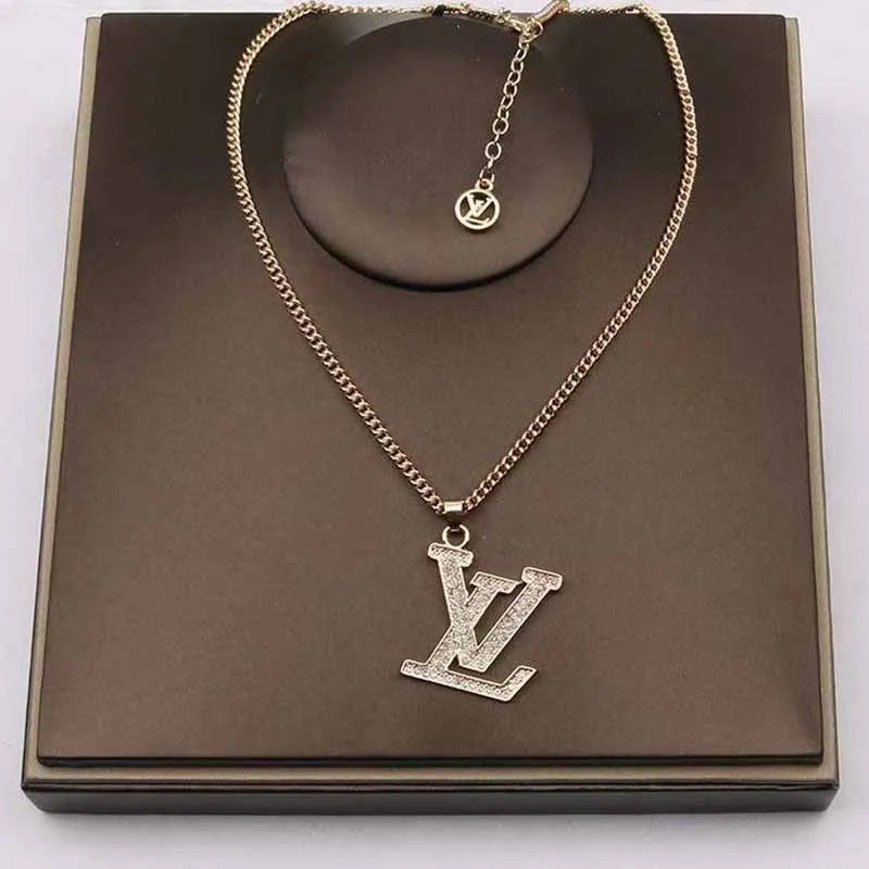 Gold Fashion Simplicity Letter Chains Necklaces