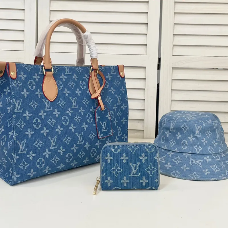 Blue Casual Letters Zipper Bags